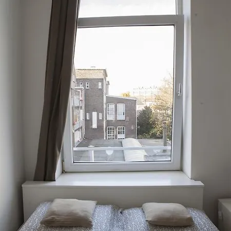 Just - Central West Kruiskade Rotterdam